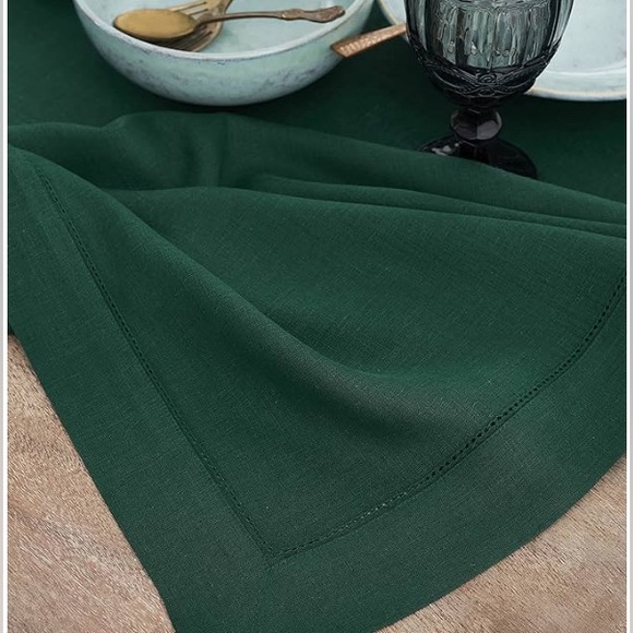 Solino Home 100% Pure linen classic hemstitch tablecloth - Picture 2 of 3